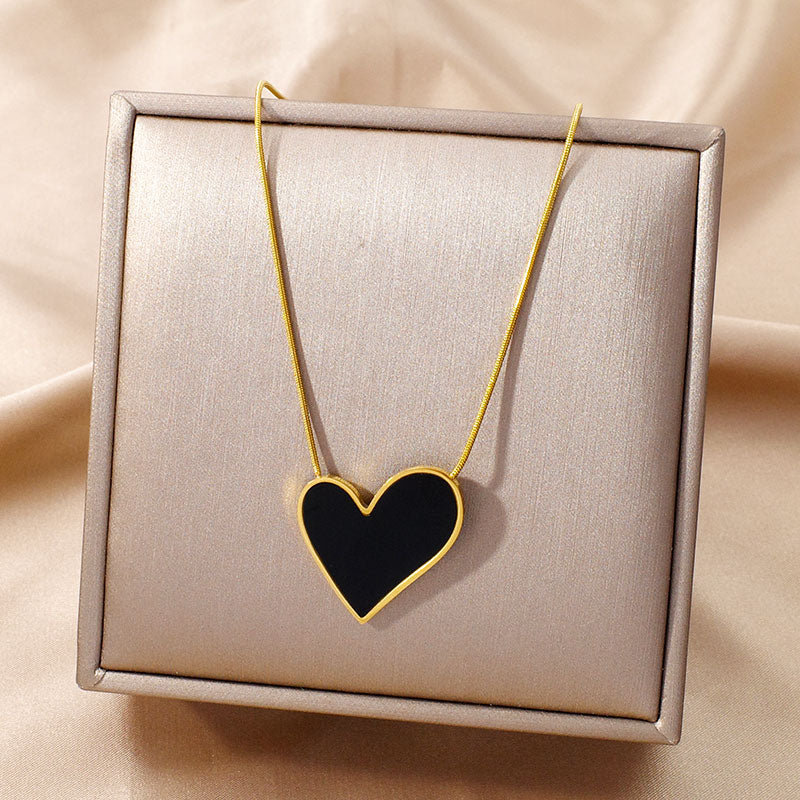North & Pearl Classic Love Pendant product image 4