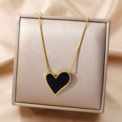 North & Pearl Classic Love Pendant product thumbnail 4