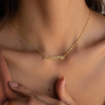 North & Pearl Everyday Classic Name Necklace product thumbnail 6