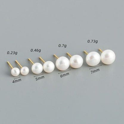 North & Pearl Pearl Stud Earrings product thumbnail 3
