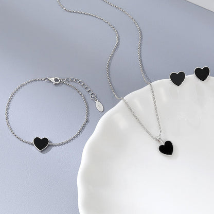 North & Pearl Black Heart Necklace, Bracelet & Earring Set product thumbnail 3