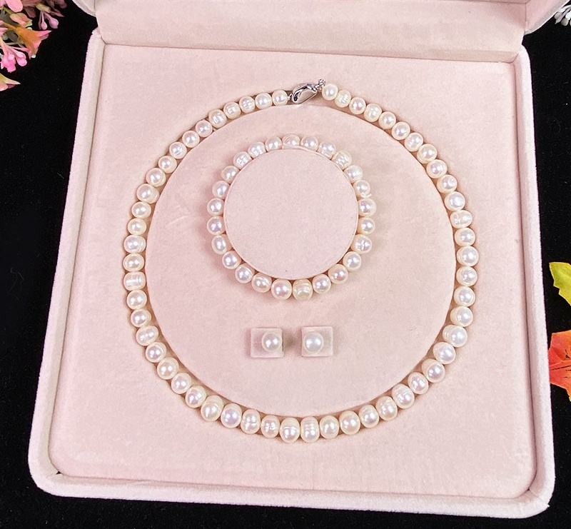 North & Pearl Freshwater Pearl Necklace, Bracelet & Earring Set product image