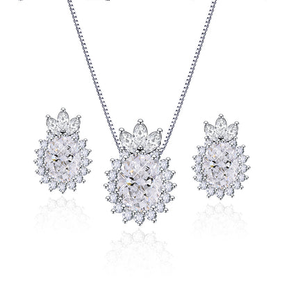 North & Pearl Refined Sparkle Earrings product thumbnail 1