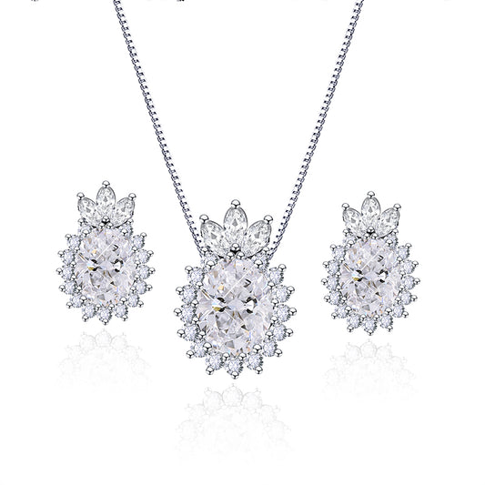 North & Pearl Refined Sparkle Earrings product image 1