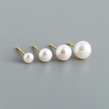 North & Pearl Pearl Stud Earrings product thumbnail 1