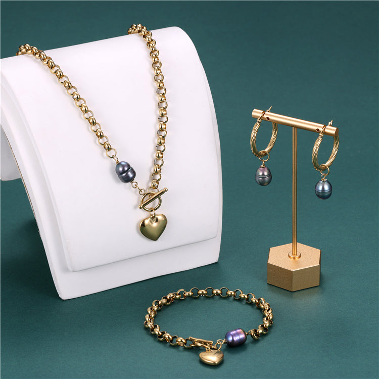 North & Pearl Sweetheart Drop Earrings