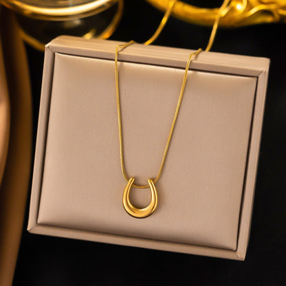 North & Pearl Dainty Flower Necklace product thumbnail 6