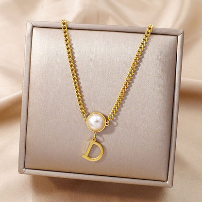 North & Pearl Classic Love Pendant product thumbnail 6
