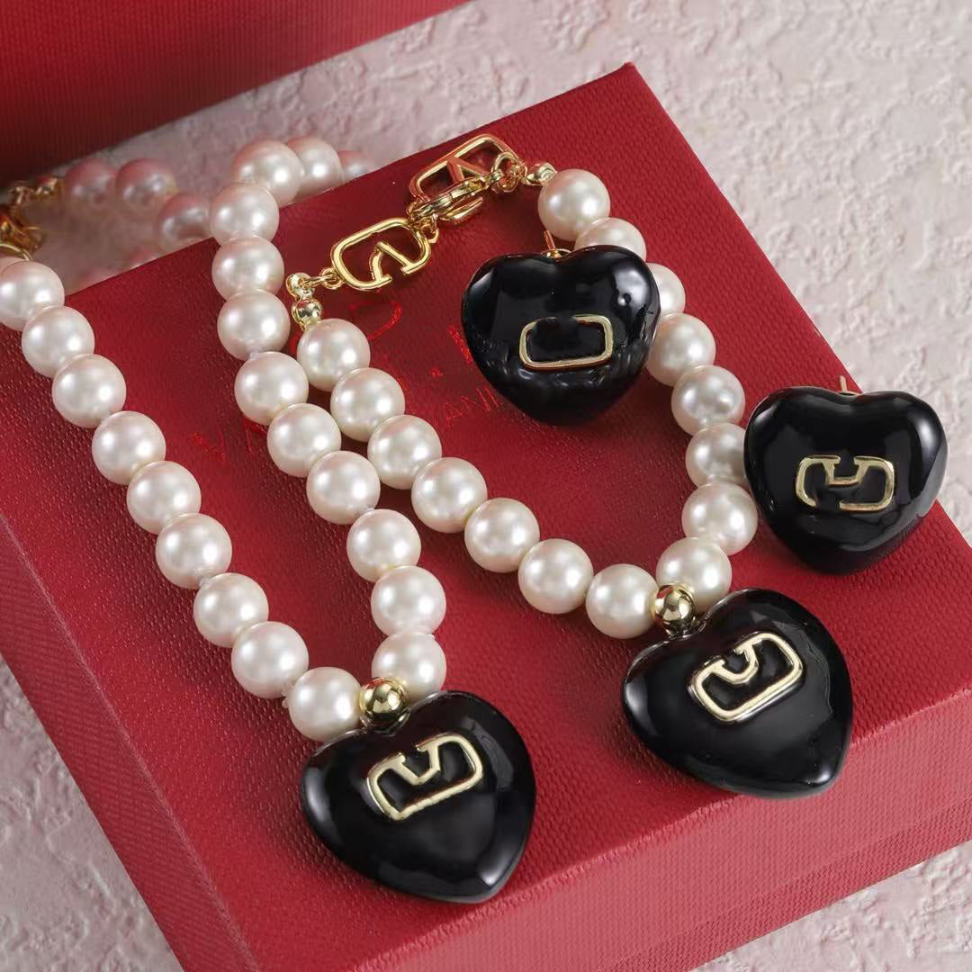 North & Pearl Polished Bead Bracelet product image