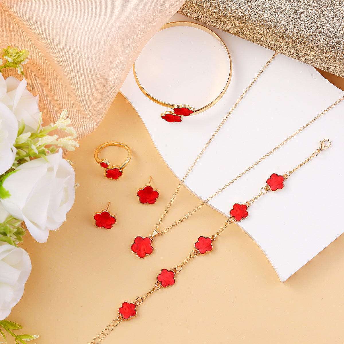 North & Pearl Refined Clover Jewelry Set product image 3