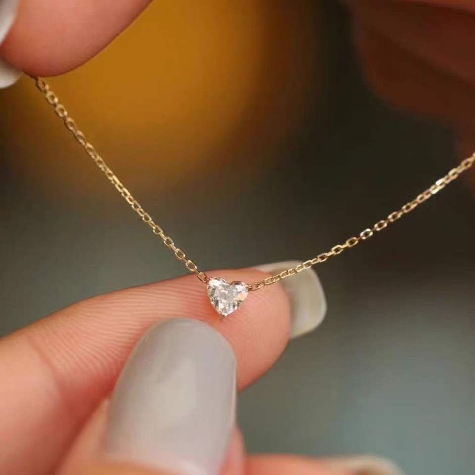 North & Pearl Dainty Heart Necklace product image