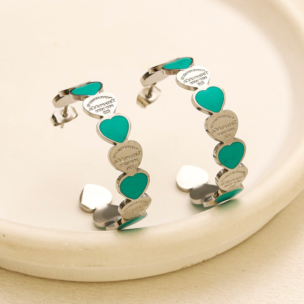 North & Pearl Sculpted Stud Earrings product image 2