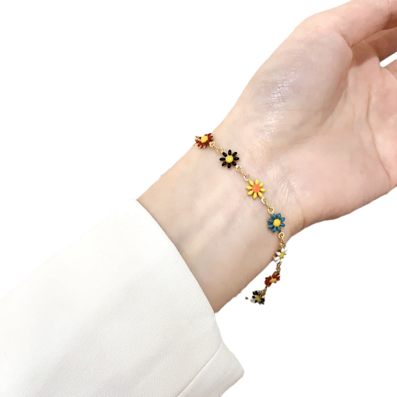 North & Pearl Giftable Bloom Bracelet product image 3