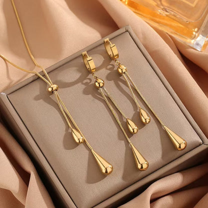 North & Pearl Water Drop Jewelry Set product thumbnail 1