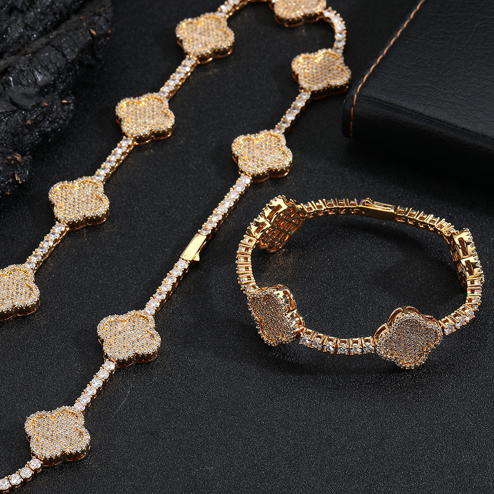 North & Pearl Clover Bracelet product image 2