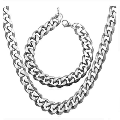 North & Pearl Silver Curb Chain Necklace product thumbnail 2