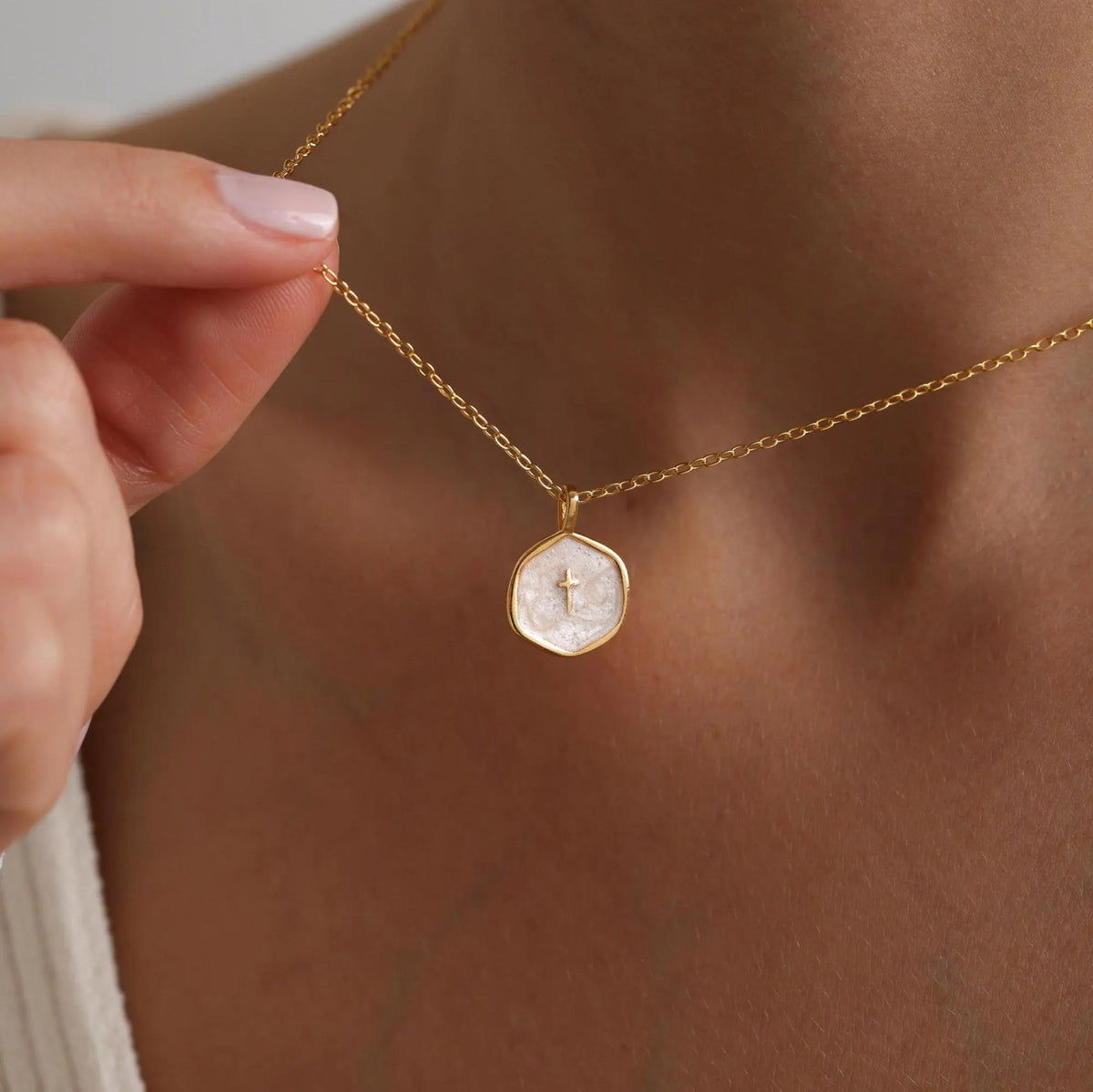 North & Pearl Charm Everyday Name Necklace product image 1
