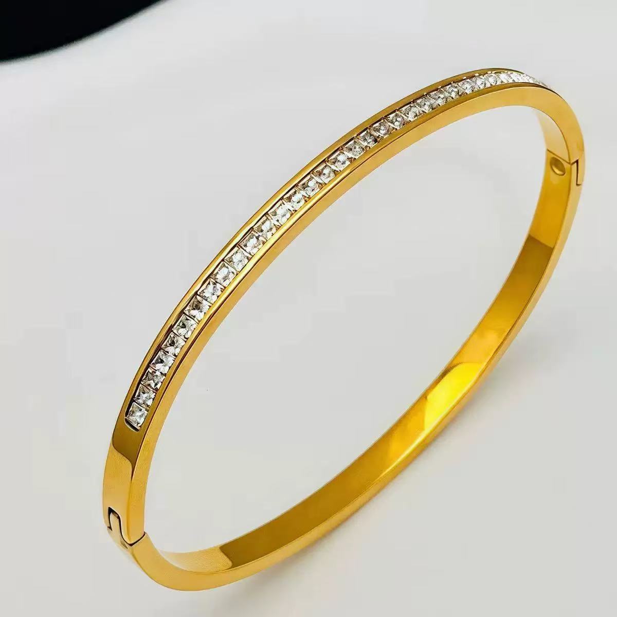 North & Pearl Giftable Sparkle Bracelet product image 5