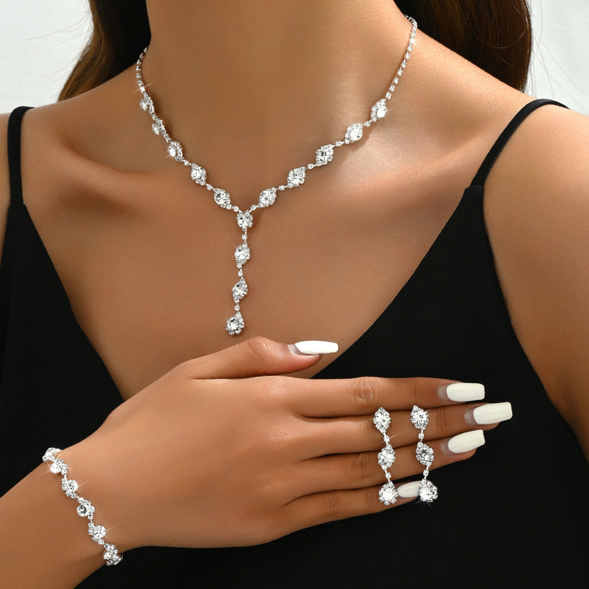 North & Pearl Bead Earrings product image