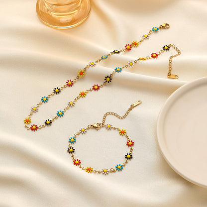 North & Pearl Giftable Bloom Bracelet product thumbnail 1
