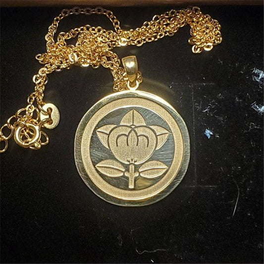 North & Pearl Pendant Classic Name Necklace product image 2