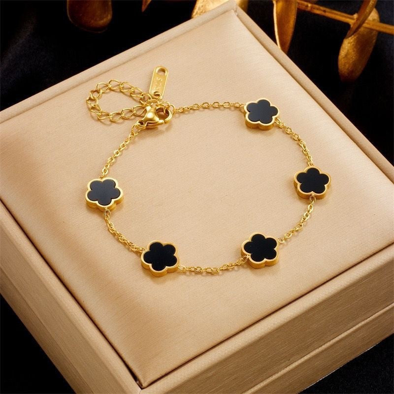 North & Pearl Polished Bloom Bracelet product image 3