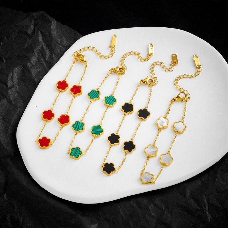 North & Pearl Polished Bloom Bracelet product image 1