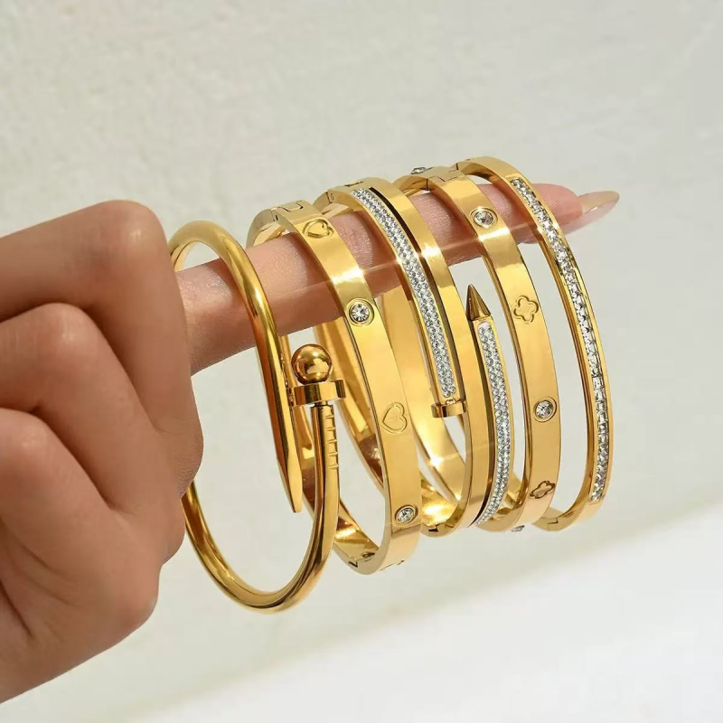 North & Pearl Flower Nail Bangle product image 3