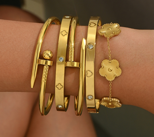 North & Pearl Refined Oval Bracelet product image 1