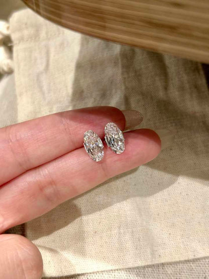 North & Pearl Oval CZ Stud Earrings product thumbnail 1