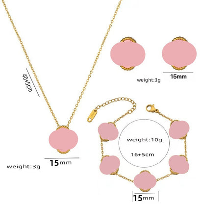 North & Pearl Clover Earrings product thumbnail 6