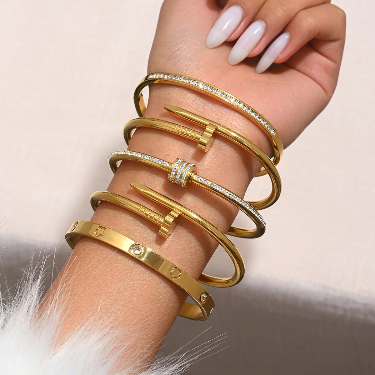 North & Pearl Hollow Flower Bangle Set product image