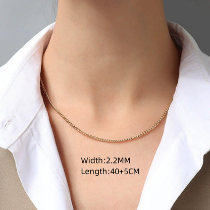 North & Pearl Refined Chain Necklace product thumbnail 4