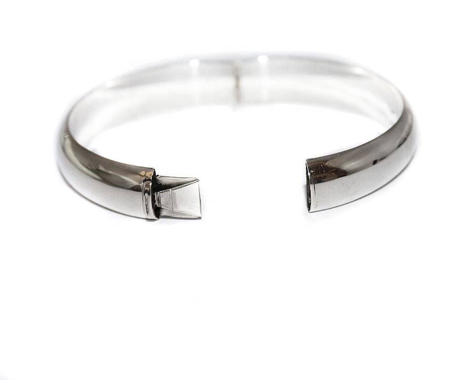 North & Pearl Polished Hinged Bangle product image 3
