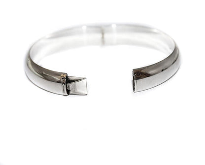 North & Pearl Polished Hinged Bangle product thumbnail 3